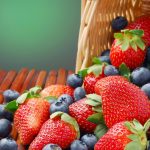 việt quất và dâu tây