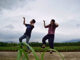 Điệu nhảy truyền cảm hứng của vợ chồng anh nông dân
