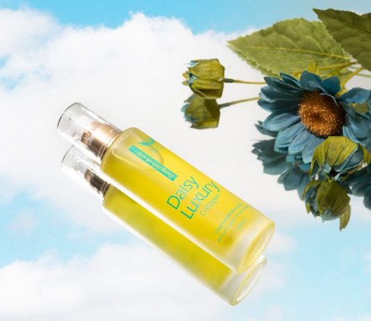 Lý do nên dùng dung dịch vệ sinh phụ nữ Daisy Luxury cho cô bé của bạn
