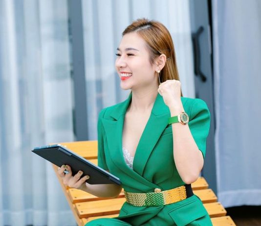Hot girl Nguyễn Vân: Gợi ý bí quyết làm đẹp ngày hè